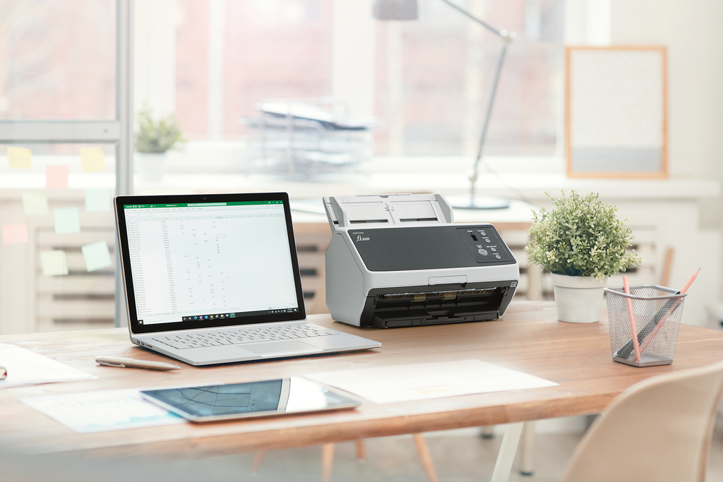 Ricoh fi-8150 A4 document scanner 50ppm USB 3.2 Gen 1 & Ethernet lifestyle
