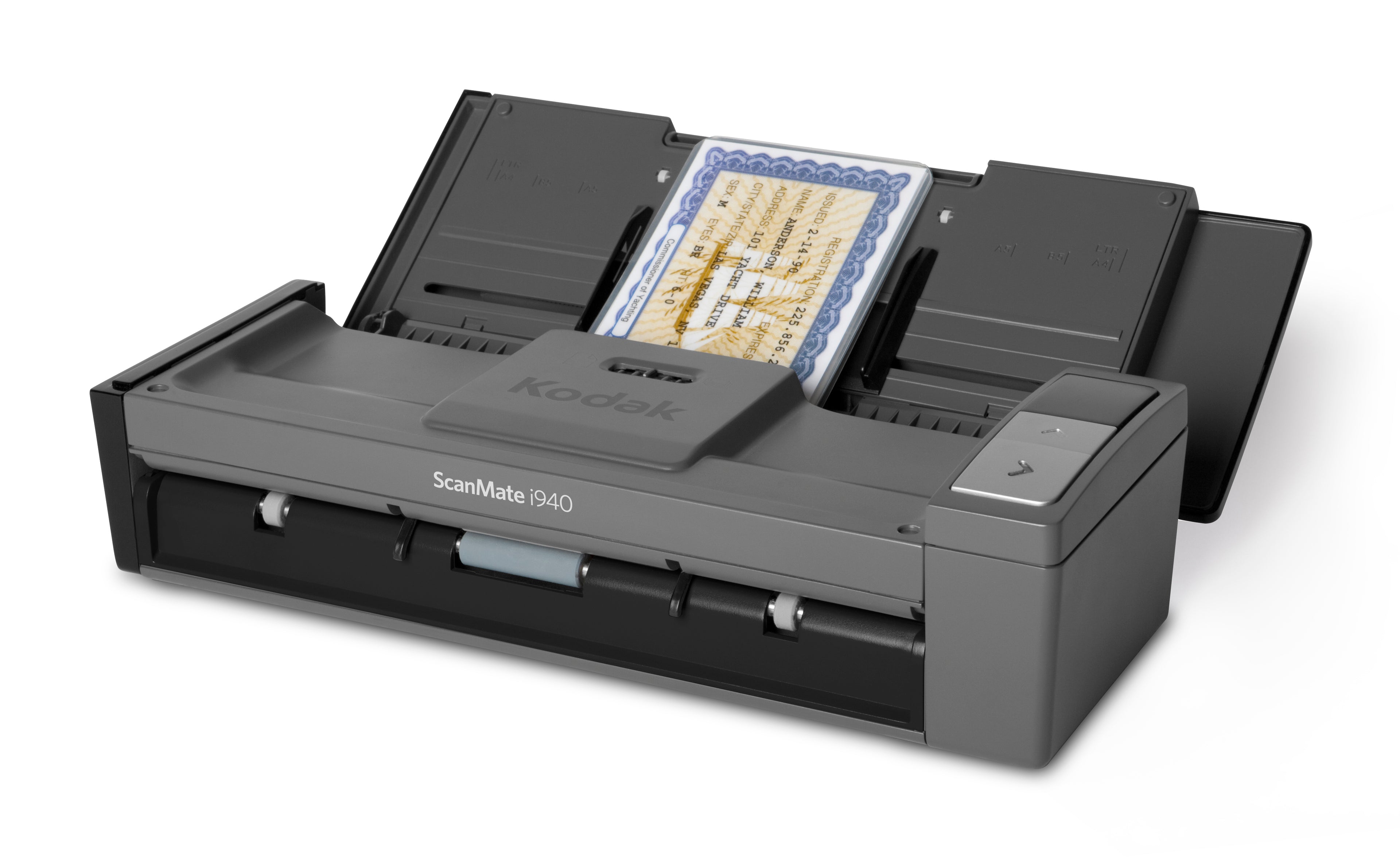 Kodak Alaris Scanmate i940 A4 mobile Document Scanner USB 3.2 Gen 1 left with ID card